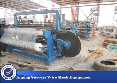 China A máquina frisada velocidade de trabalho alta da rede de arame galvaniza o material do fio de aço fornecedor