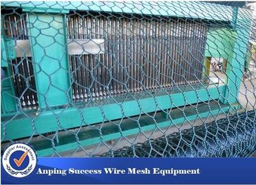 operação fácil do equipamento da rede de arame da máquina de confecção de malhas do fio da largura de 4300mm